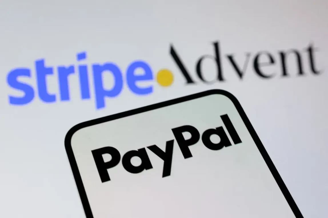Как PayPal превратился из фаворита Уолл-стрит в объект поглощения.