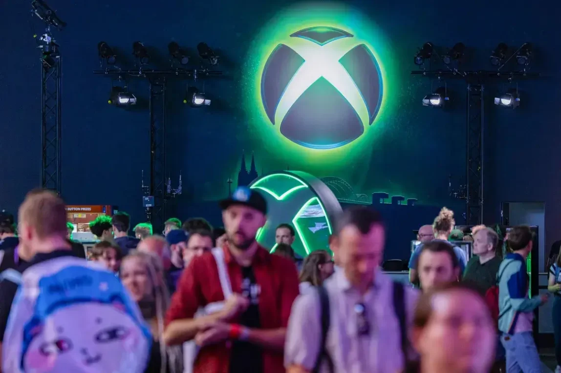 Xbox сокращает штат и передает игровые студии под управление Activision.