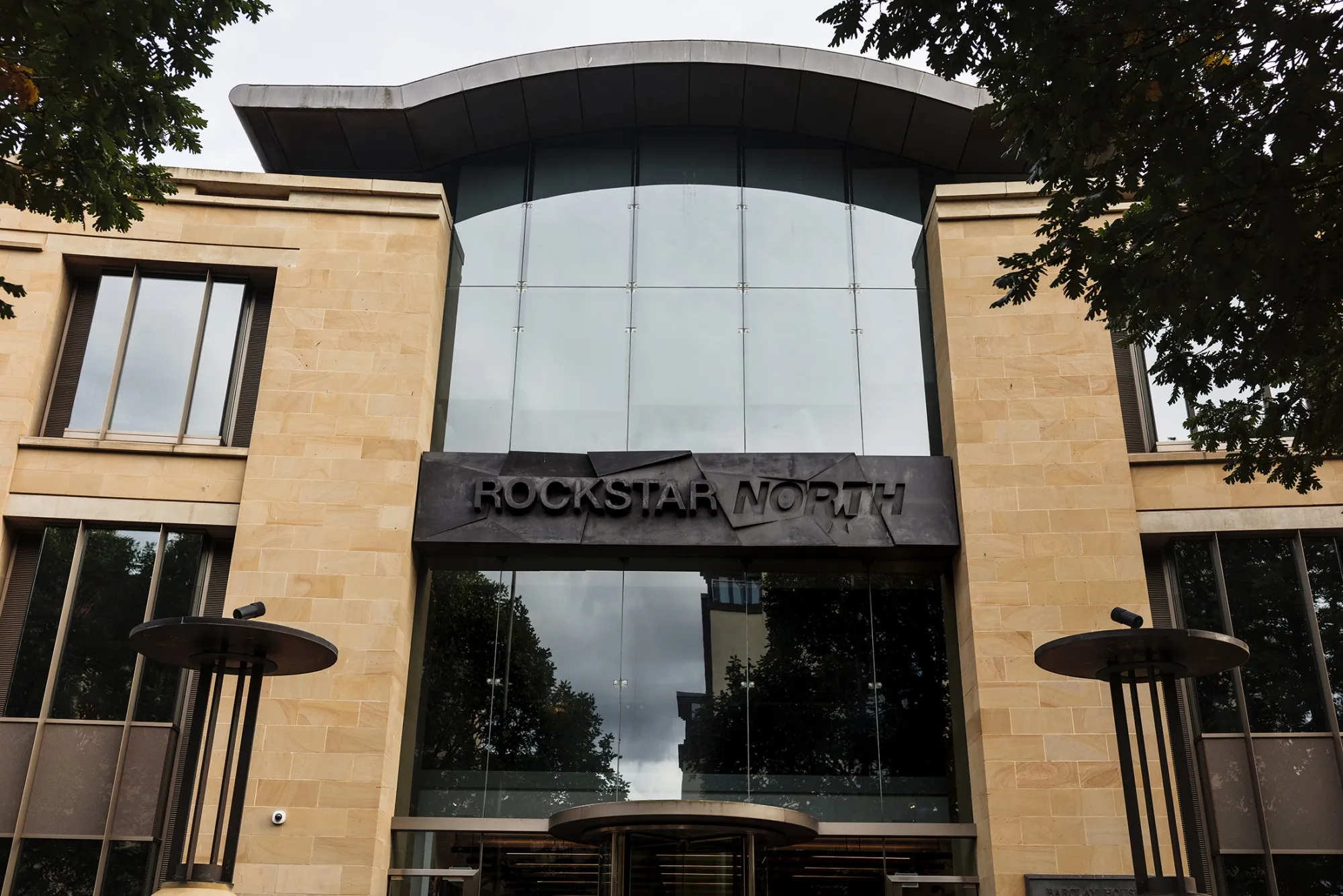 Rockstar North в Эдинбурге.